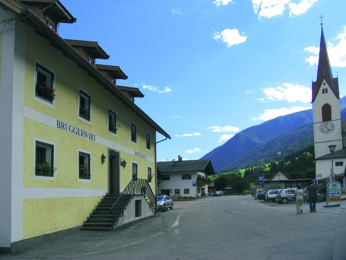 Hotel Bruggerwirt アンテルセルヴァ・ディ・メッツォ エクステリア 写真