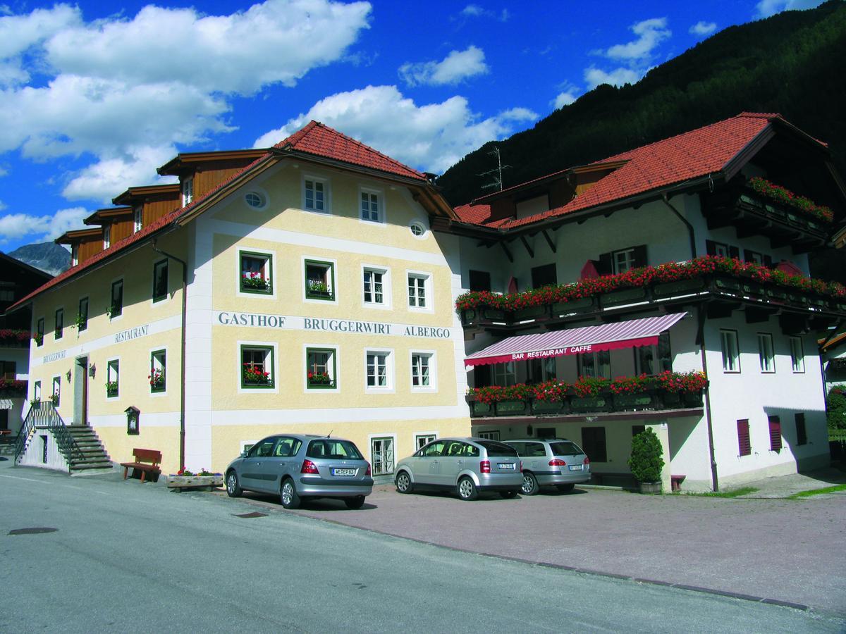 Hotel Bruggerwirt アンテルセルヴァ・ディ・メッツォ エクステリア 写真